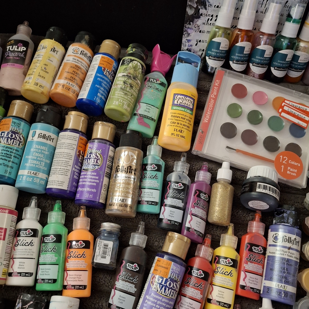 Assorted Craft Paint and Ink Set - Picture 6 of 7